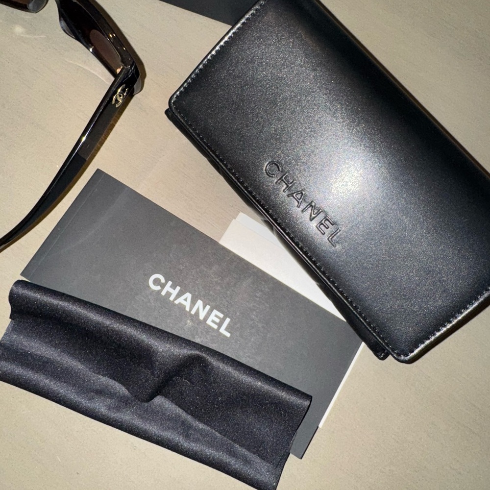 Authentic Chanel Black Sunglasses NWOT - Picture 6 of 7